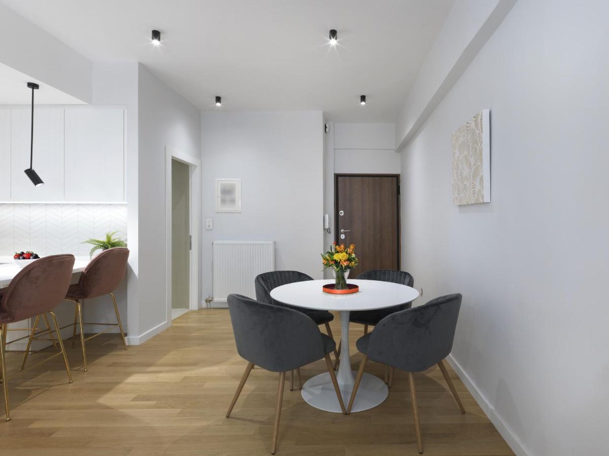 Fresh, New & Ready For You! Rnvtd Apt In Koukaki! 雅典 外观 照片