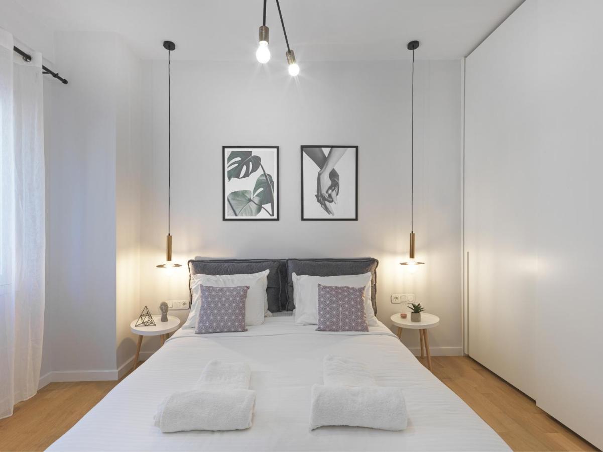 Fresh, New & Ready For You! Rnvtd Apt In Koukaki! 雅典 外观 照片